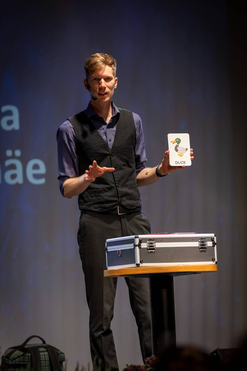Mustkunstnik Andreas Jürimäe 5