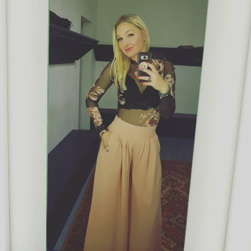 Anne Loho (Anee) 4