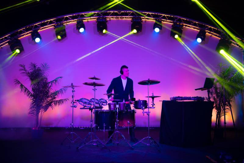 DJ on Drum