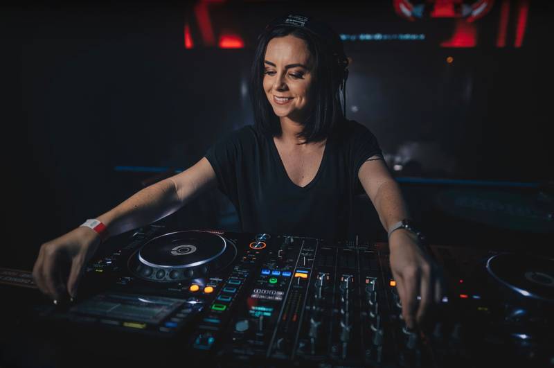 DJ Janika Tenn