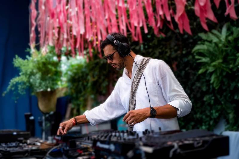 DJ Macondo Brown
